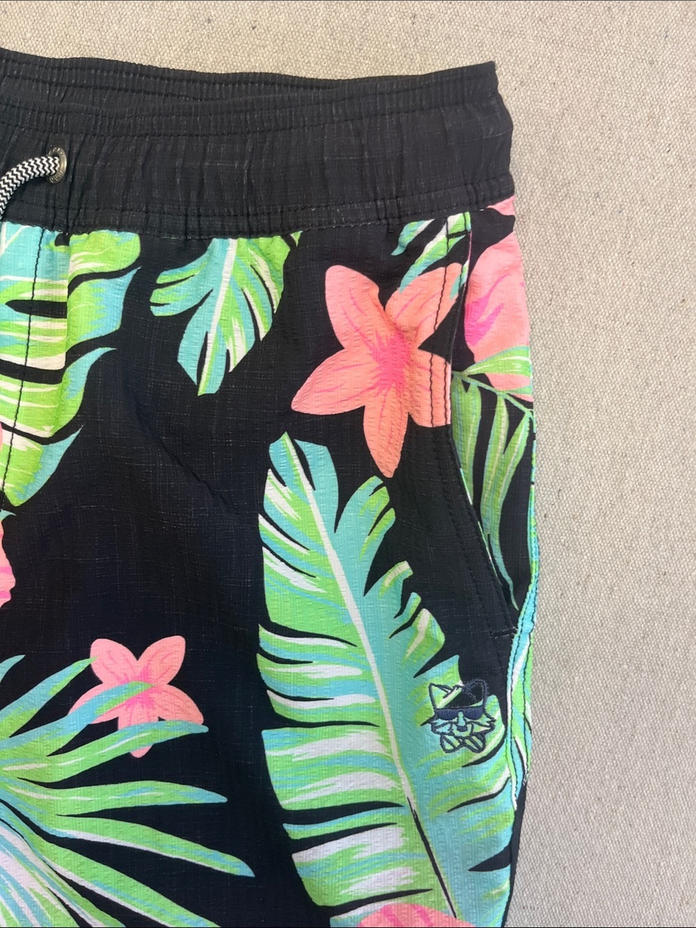 Party Pants Tropical Floral Swim Trunks Black Pink Medium Shorts - Picture 6 of 15